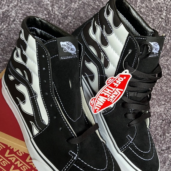 Vans Sk8-Hi Flame Black/White MENS - Picture 8 of 16